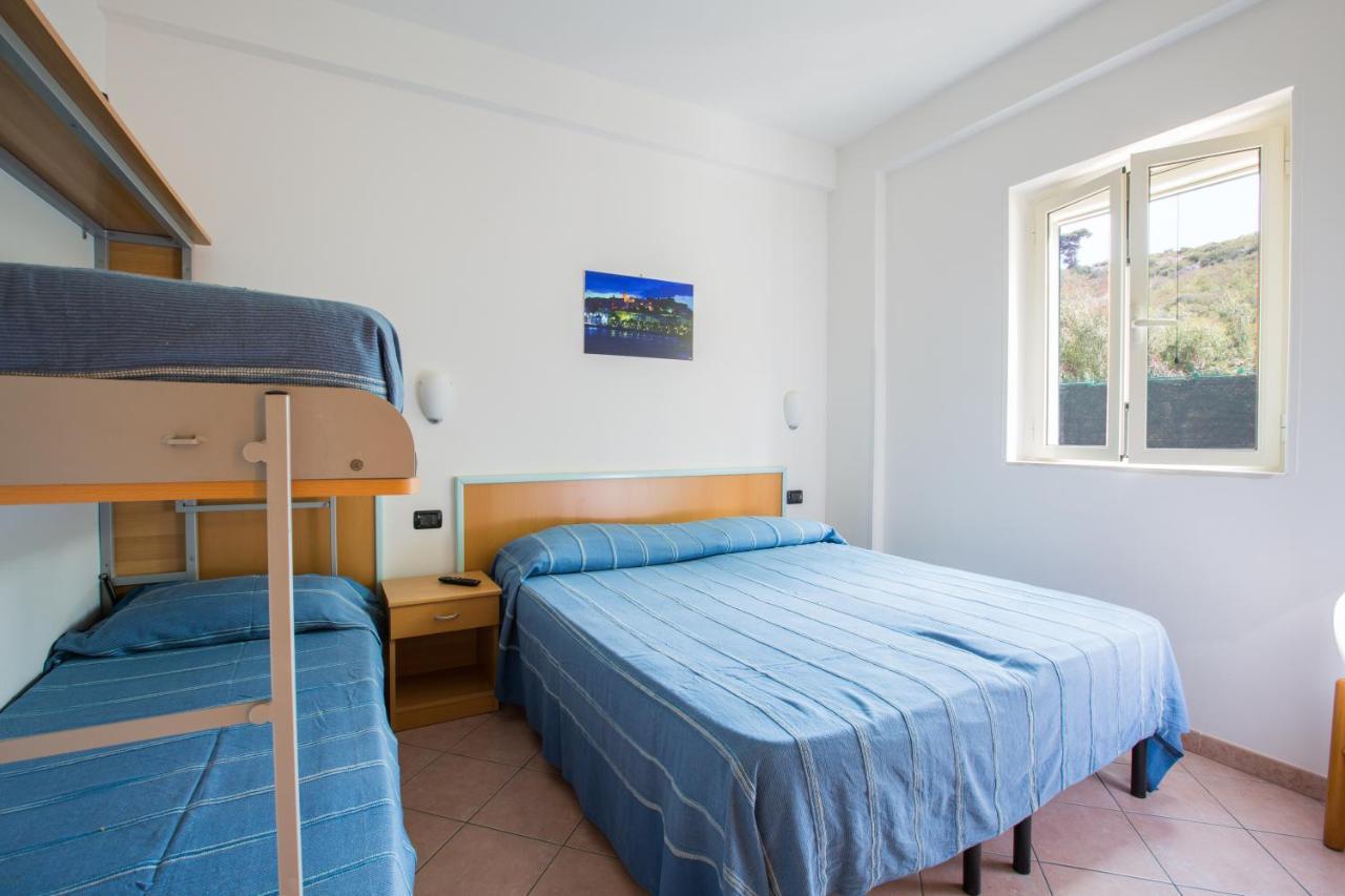 One Love Apartments Lupetto Extérieur photo